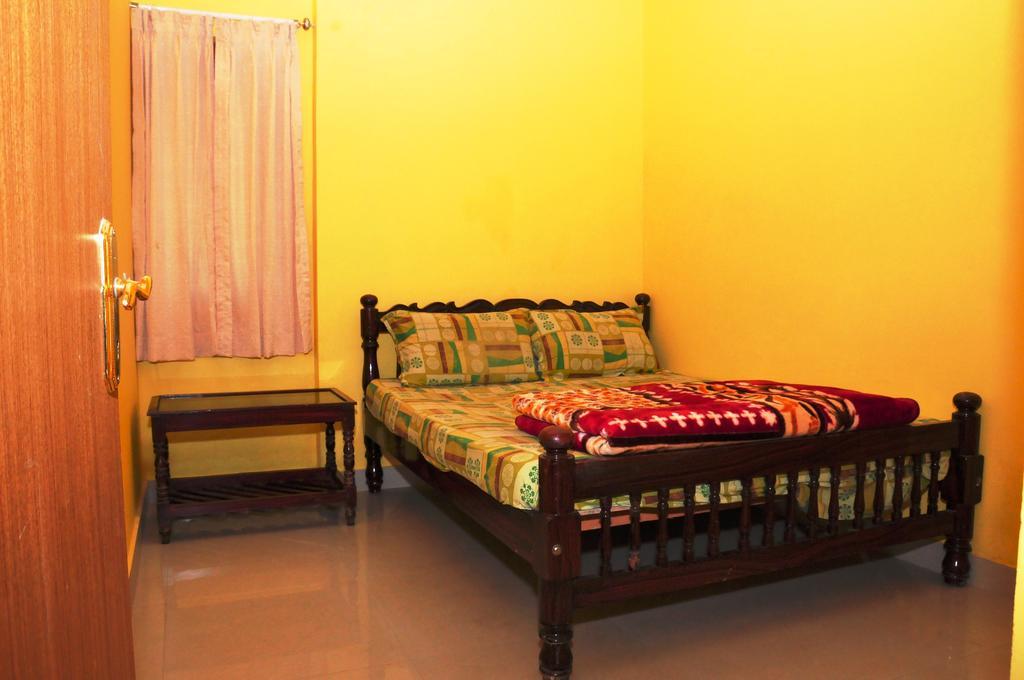 Akashadeepa Homestay Madikeri Exterior photo